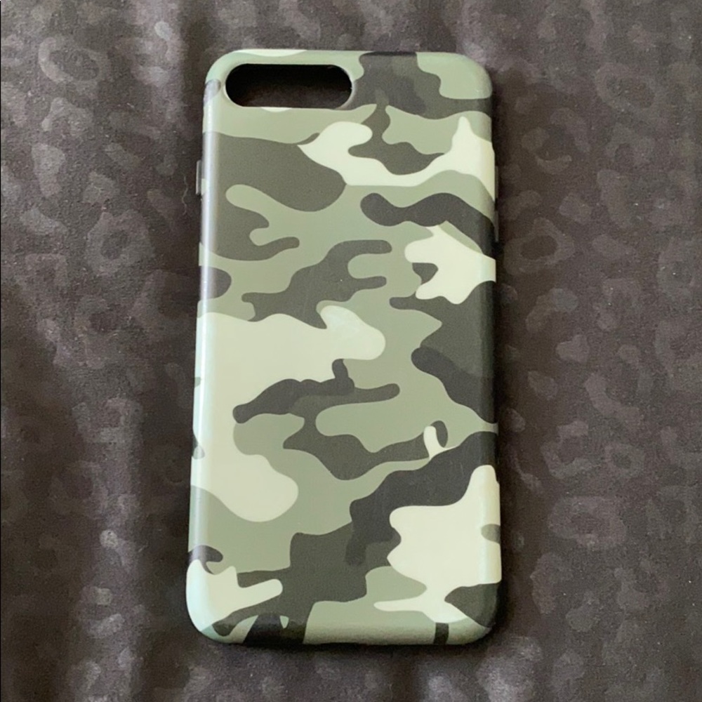 Velvet Caviar IPhone 8plus case